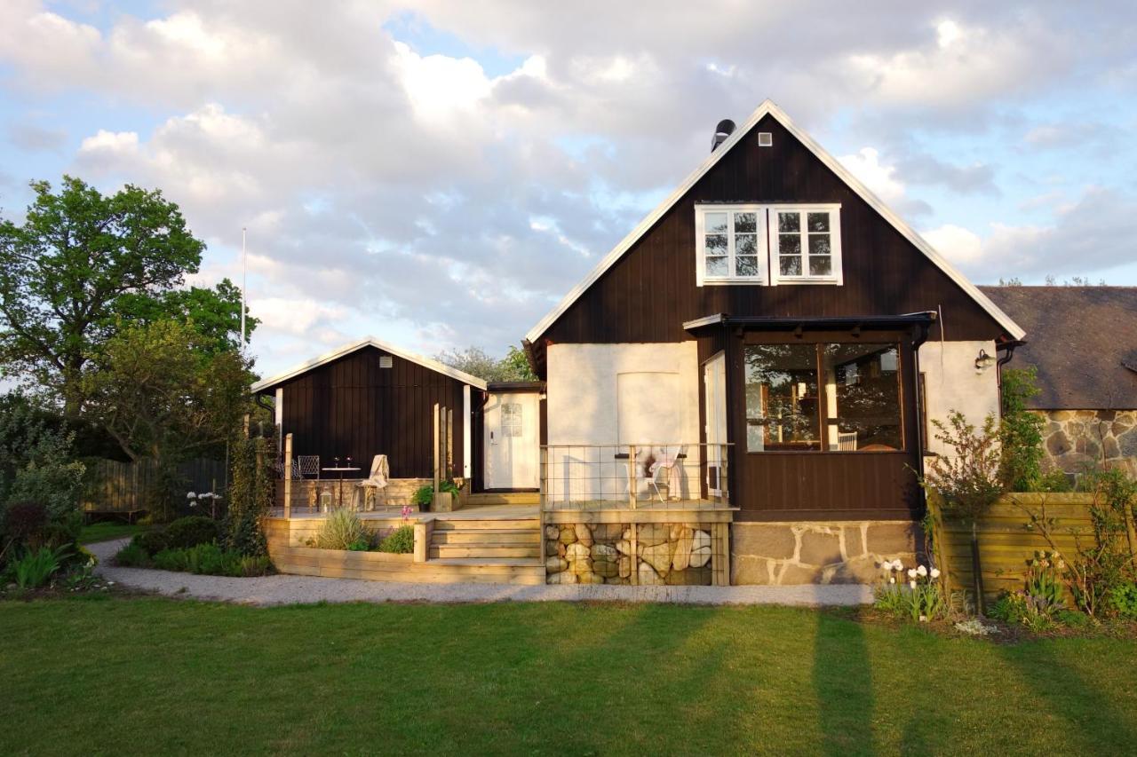 Vikens Bed And Breakfast Viken  Exterior photo